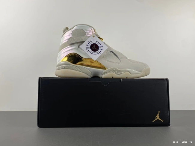 8 Retro Jordan 832821-030 Champagne 0725